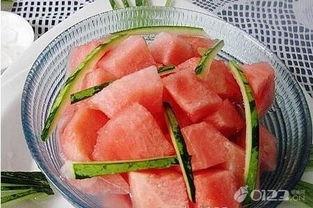 梦见吃瓜预示什么,吃瓜预示的神秘寓意