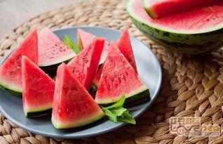 广西财经 吃瓜,揭秘吃瓜群众的财经视角